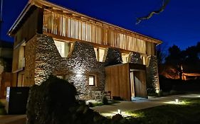 Apartamentos Y Villas La Santilar